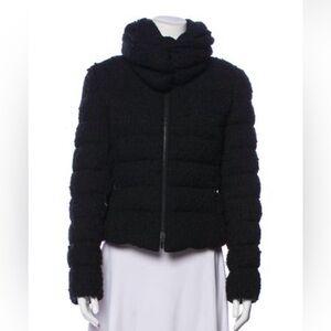 AKRIS PUNTO BLACK DOWN JACKET Size Small